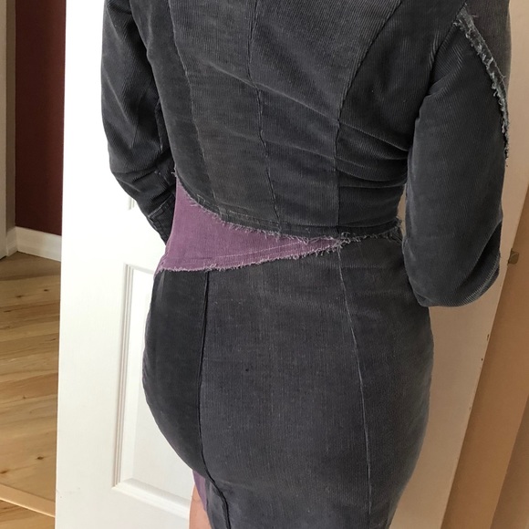 Very rare preloved courdoroy bodycon dress - Picture 3 of 7